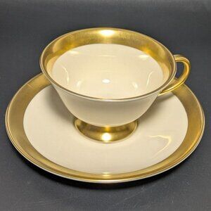 Flintridge Marlo Gold Trim Verge Footed Cup Saucer Set